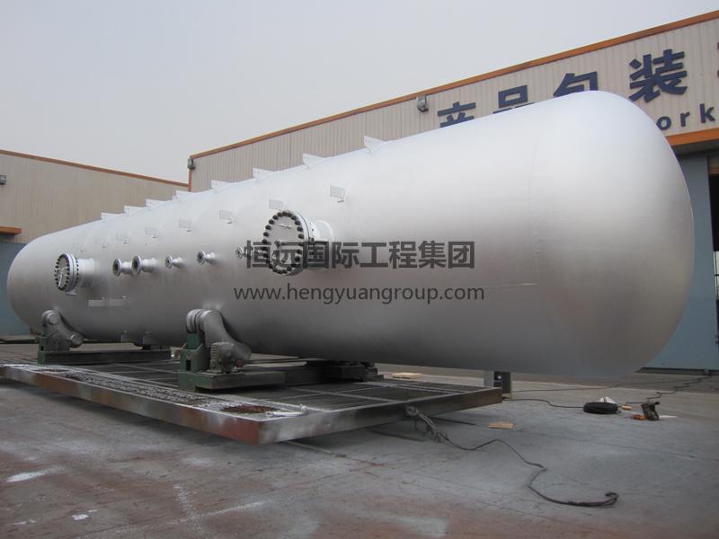 STF儲罐 Φ3,000×42mm, l=18,000mm  STF Drum Φ3,000 × 42mm, I = 18,000mm 